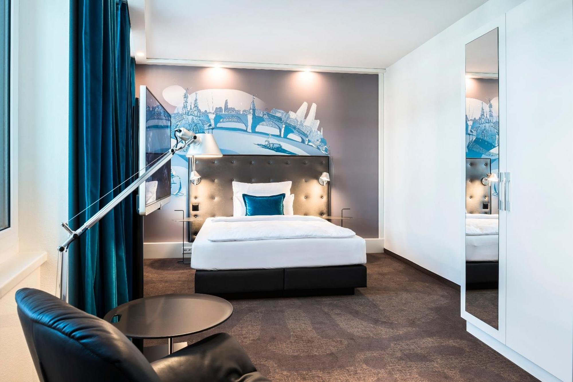 Motel One Basel Exterior photo