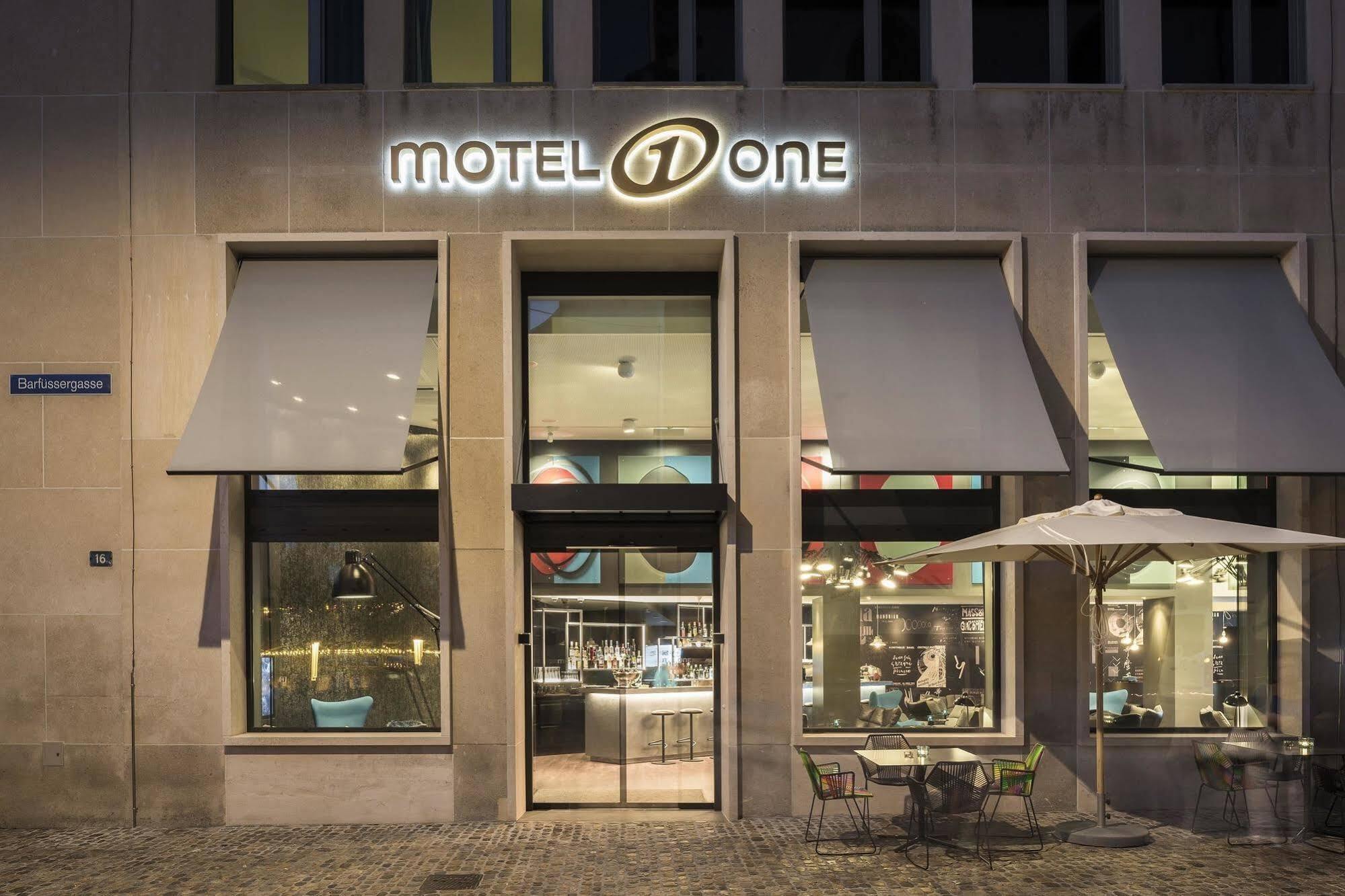 Motel One Basel Exterior photo